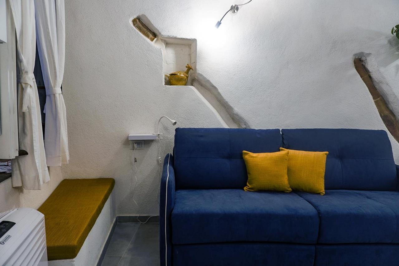 Elegante Dimora Nel Centro Storico Di Cagliari *